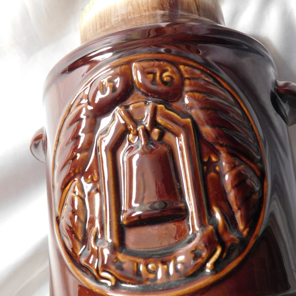 McCoy Pottery Bicentennial Cookie Jar Brown Drip Line 1776-1976 Vintage - Picture 7 of 7